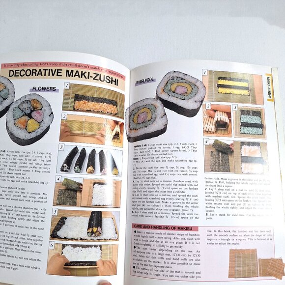 Sushi Recipe Book & Sushi Rolling Mats - Picture 4 of 6